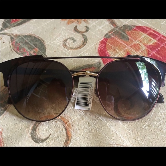 Balmain Paris tortoise shell Aviator sunglasses - Picture 4 of 8